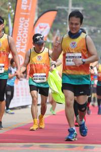 BIB: 46250
                            <button type="button" onclick="openModal(8163832)" class="btn btn-primary btn-sm float-right btn-popup" data-toggle="modal" data-target=".modal-high-quality">
                        <i class="fas fa-shopping-cart"></i> Add to Cart
                    </button>
                                            <button type="button" onclick="isThisMe(8163832, true)" class="btn btn-success btn-sm float-right btn-popup btn-isme hidden" data-toggle="tooltip" data-placement="bottom" title="นี่คือรูปของคุณใช่ไหม คลิกที่นี่เพื่อเอาเข้าอัลบั้ม">
                        <i class="fas fa-plus"></i> Add to album
                    </button>
                    <button type="button" onclick="isThisMe(8163832, false)" class="btn btn-warning btn-sm float-right btn-popup btn-isnotme hidden">
                        <i class="fas fa-ban"></i> Remove from album
                    </button>